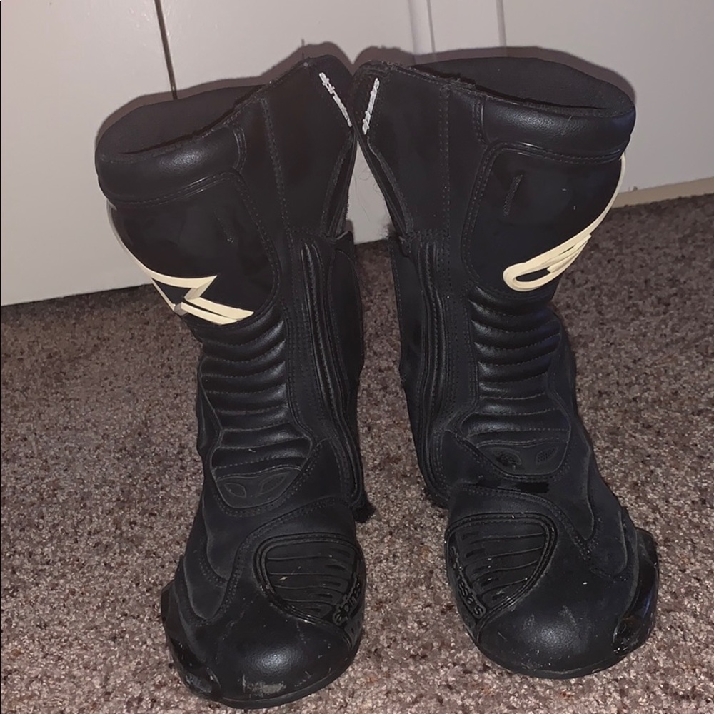AlpineStars Motorcycle boots size 8 men 10 women